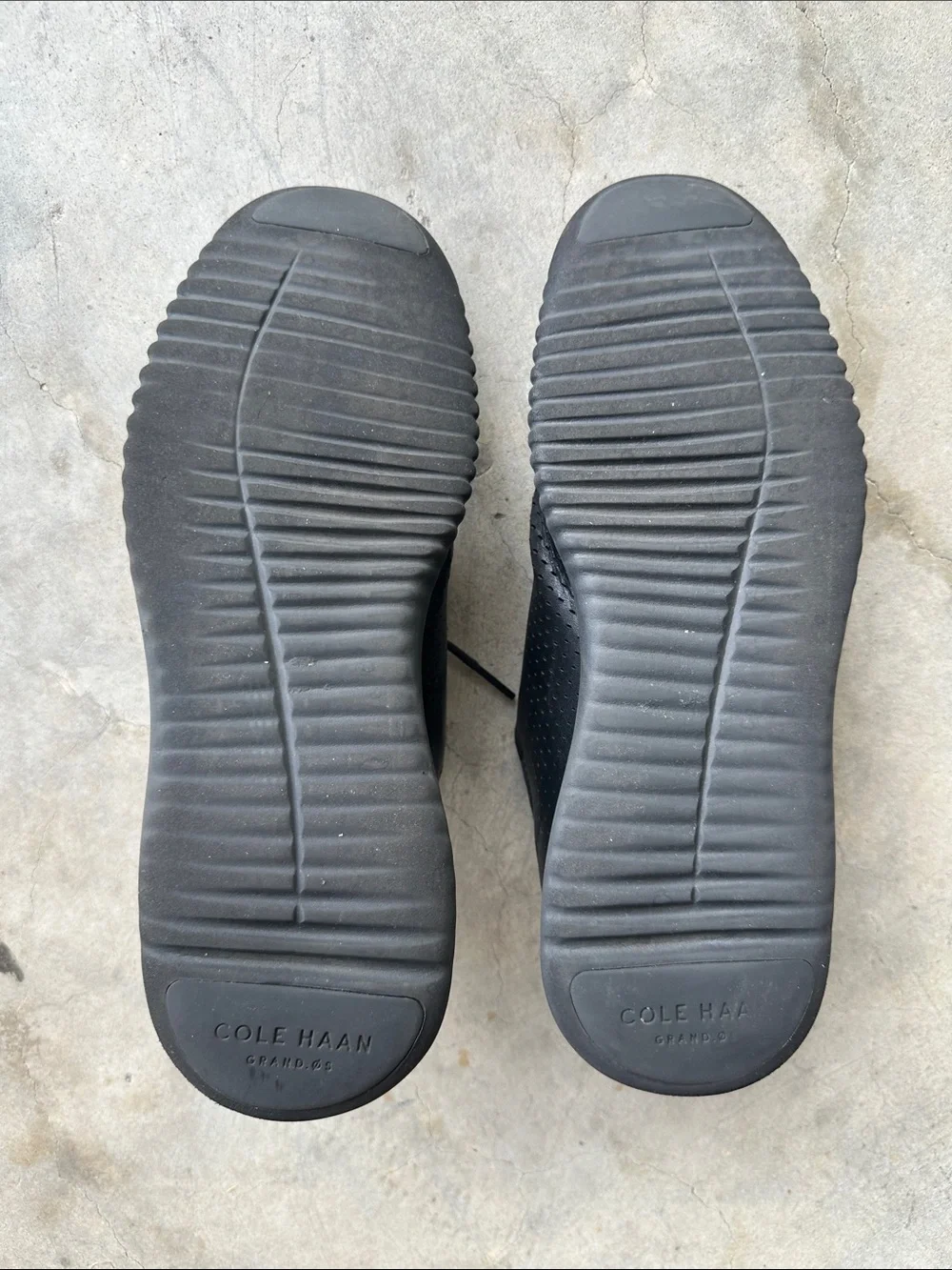 Cole Haan Men’s Black zerøgrand used
